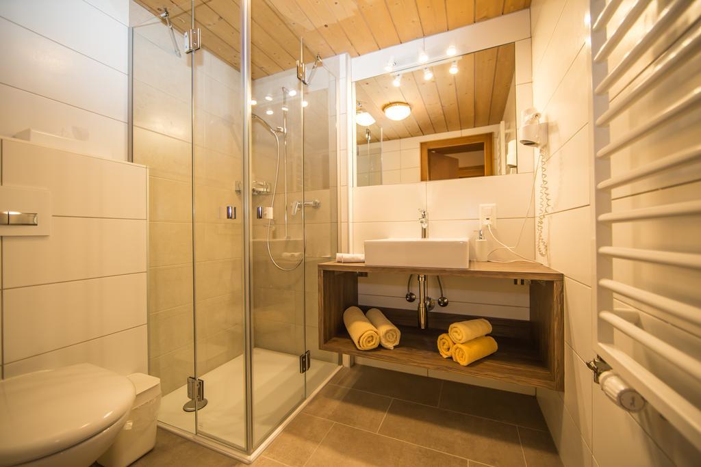 Hotel Cresta Samnaun Oda fotoğraf